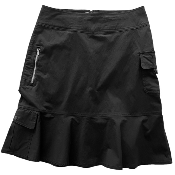 Royal Robbins Black Discovery Skirt. Stretch Travel Outdoors Cargo Skirt. Size 4 - Picture 2 of 10